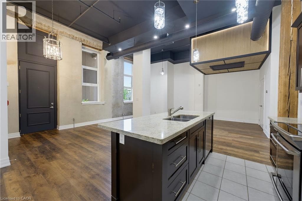 Townhouse for sale at 25 CONCESSION Street Unit# 111, Downtown Galt, Cambridge, Ontario, photo 5