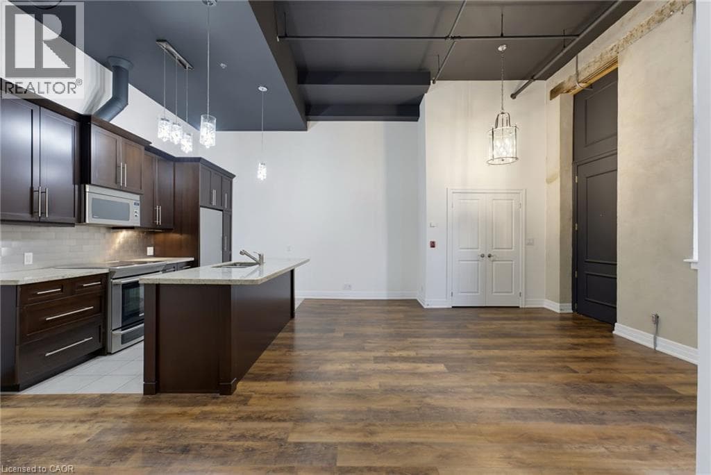 Townhouse for sale at 25 CONCESSION Street Unit# 111, Downtown Galt, Cambridge, Ontario, photo 9