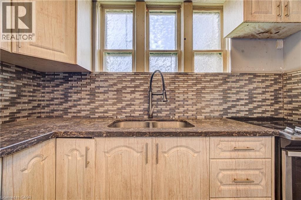 Detached for sale at 59 IRVIN Street, Central Frederick, Kitchener, Ontario, photo 19