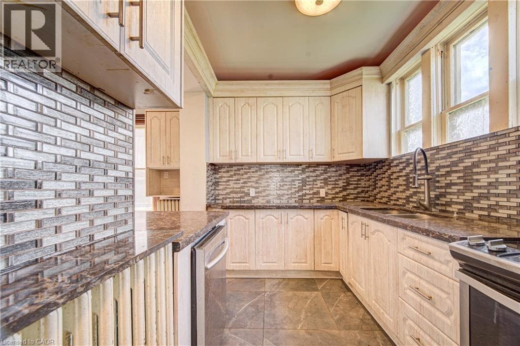 Detached for sale at 59 IRVIN Street, Central Frederick, Kitchener, Ontario, photo 17