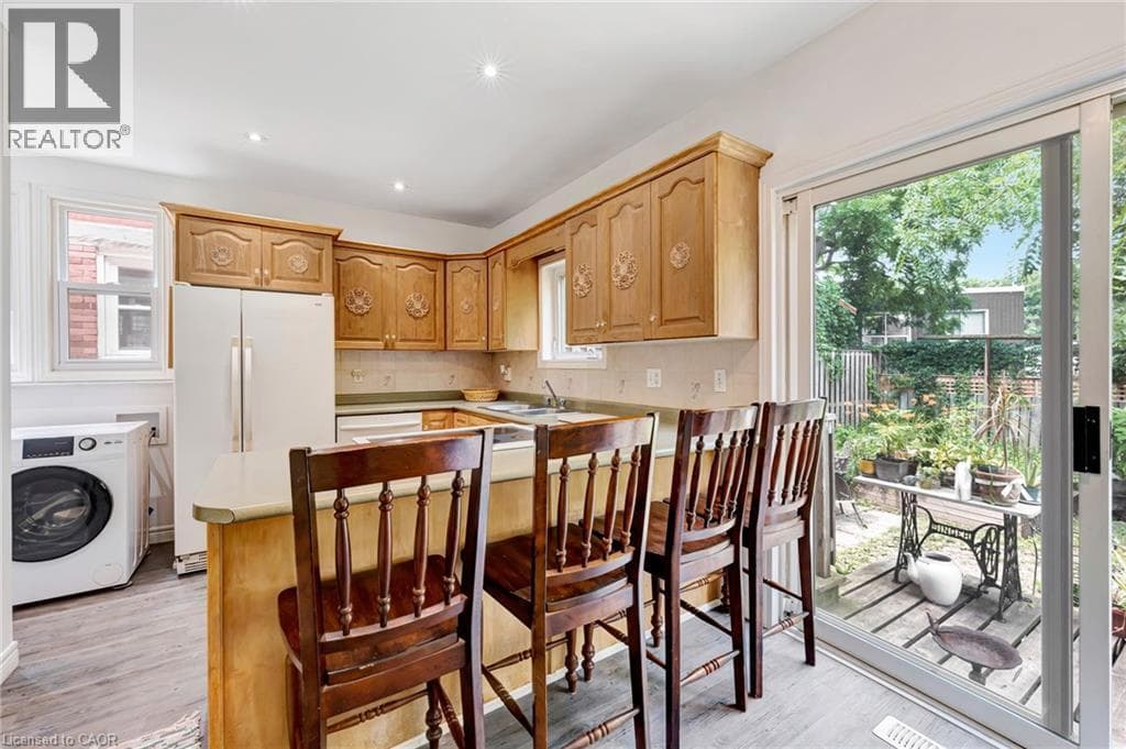 Detached for sale at 42 SHANLEY Street, Midtown, Kitchener, Ontario, photo 13