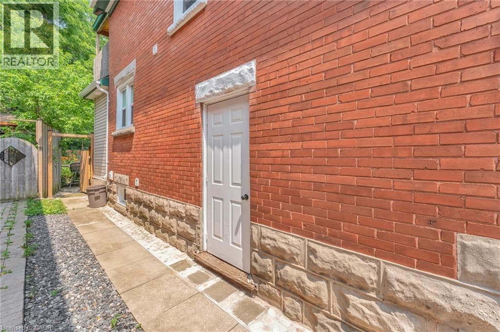 Detached for sale at 42 SHANLEY Street, Midtown, Kitchener, Ontario, photo 45