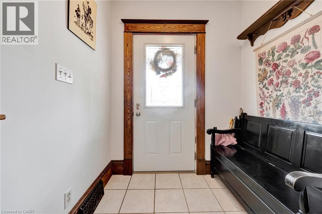 Detached for sale at 42 SHANLEY Street, Midtown, Kitchener, Ontario, photo 6