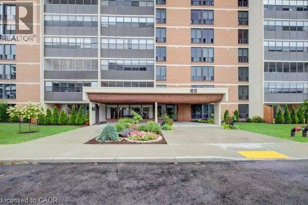 Apartment for sale at 65 WESTMOUNT Road N Unit# 412, Northdale, Waterloo, Ontario, photo 2