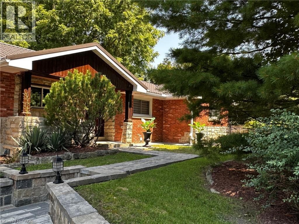 Detached for sale at 74 MITCHELL Street, Ayr, North Dumfries, Ontario, photo 2