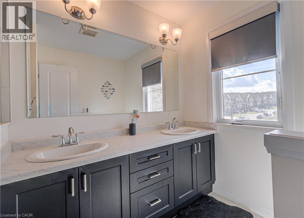 Townhouse for sale at 9 QUEENSBROOK Crescent, Westview, Cambridge, Ontario, photo 22