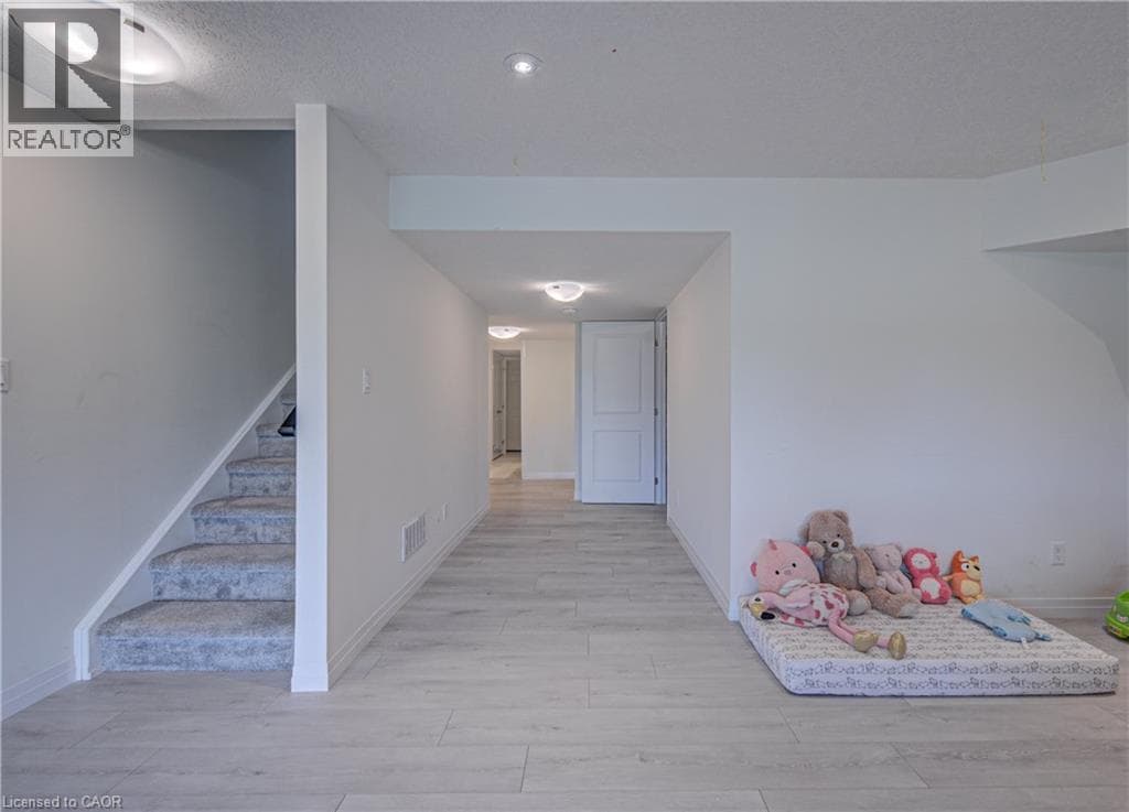 Townhouse for sale at 9 QUEENSBROOK Crescent, Westview, Cambridge, Ontario, photo 26