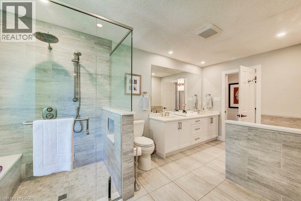 Detached for sale at 345 OLD STONE Road, Wissler Old Abbey, Waterloo, Ontario, photo 19