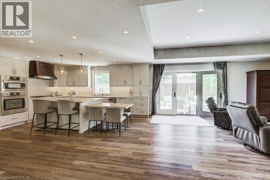 Detached for sale at 345 OLD STONE Road, Wissler Old Abbey, Waterloo, Ontario, photo 6