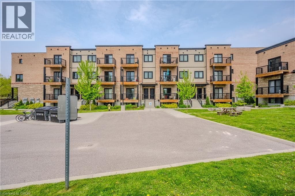 Townhouse for sale at 164 HEIMAN Street Unit# 5C, Southdale, Kitchener, Ontario, photo 2