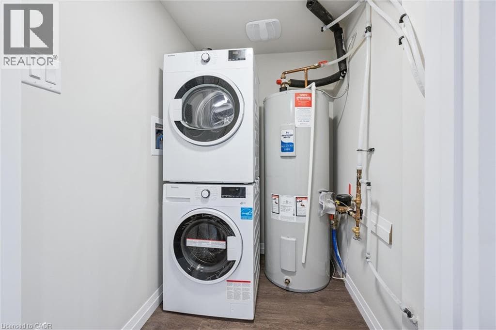 Townhouse for sale at 410 NORTHFIELD Drive W Unit# D13, Lakeshore North, Waterloo, Ontario, photo 9
