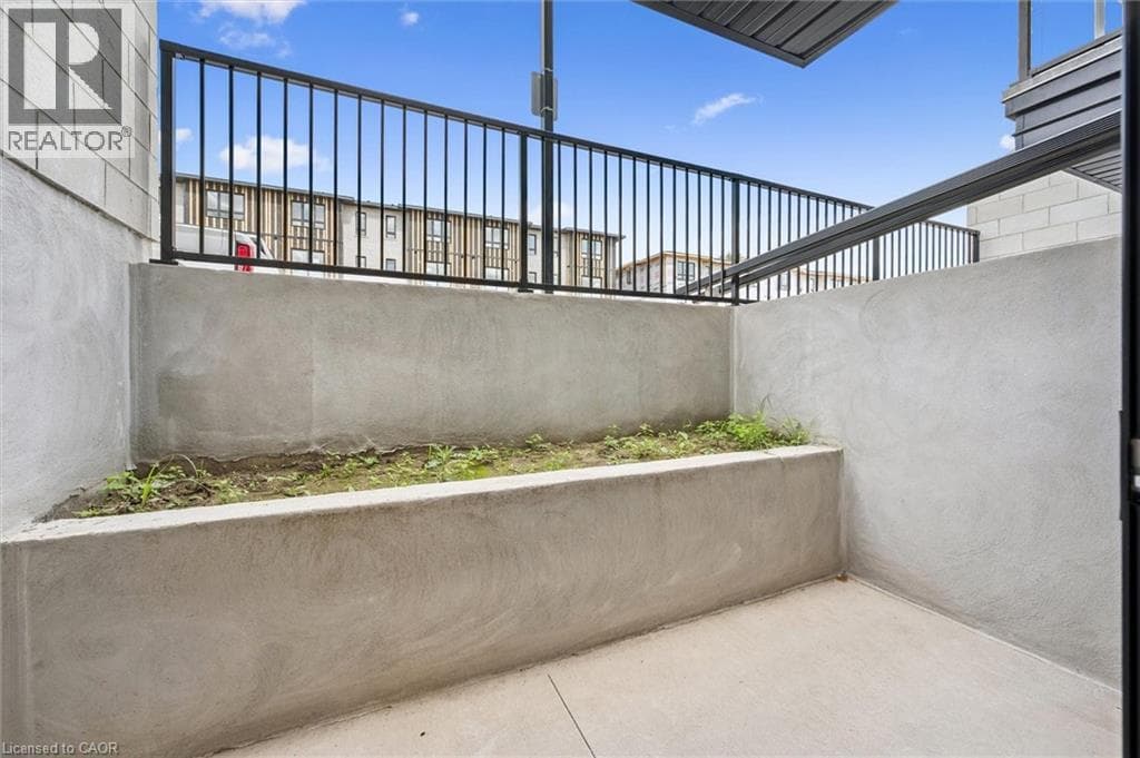 Townhouse for sale at 410 NORTHFIELD Drive W Unit# D13, Lakeshore North, Waterloo, Ontario, photo 11