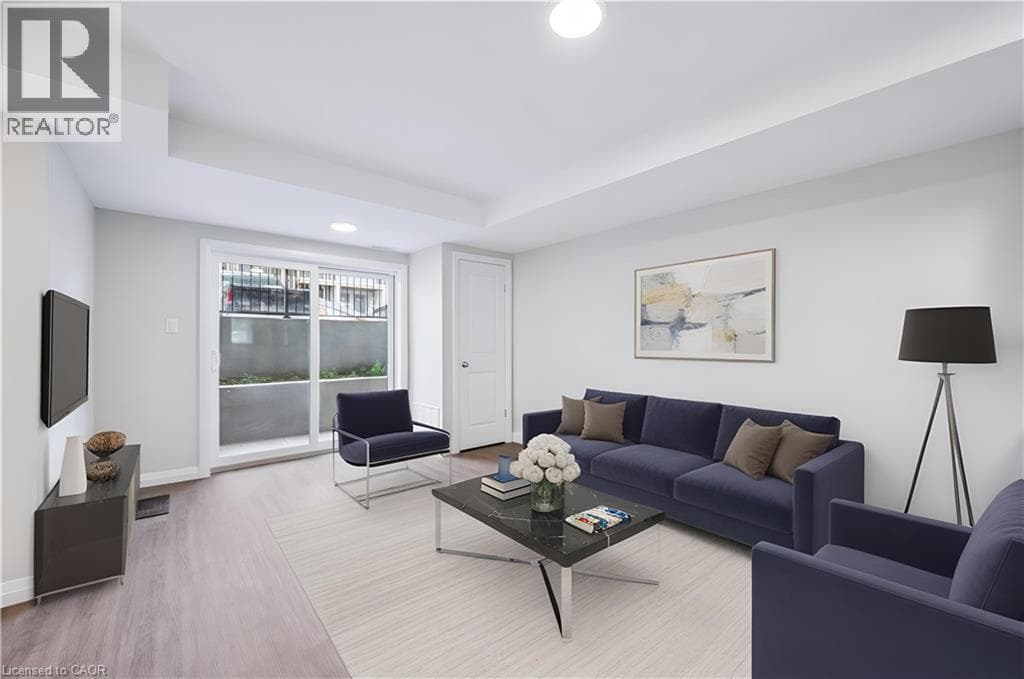 Townhouse for sale at 410 NORTHFIELD Drive W Unit# D13, Lakeshore North, Waterloo, Ontario, photo 3