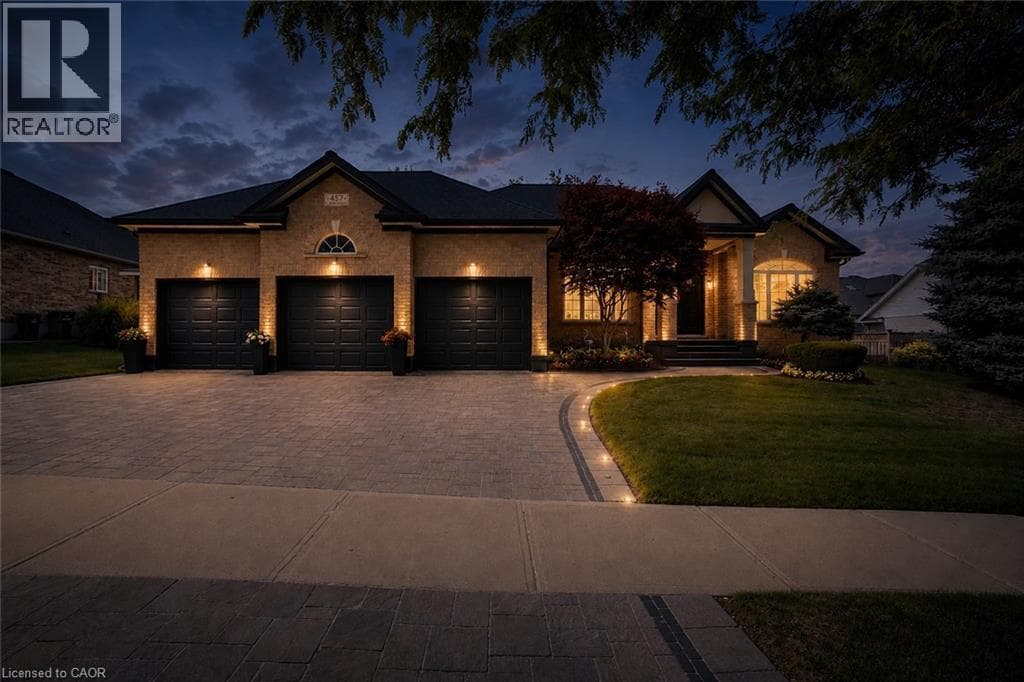 Detached for sale at 457 CARYNDALE Drive, Brigadoon, Kitchener, Ontario, photo 2