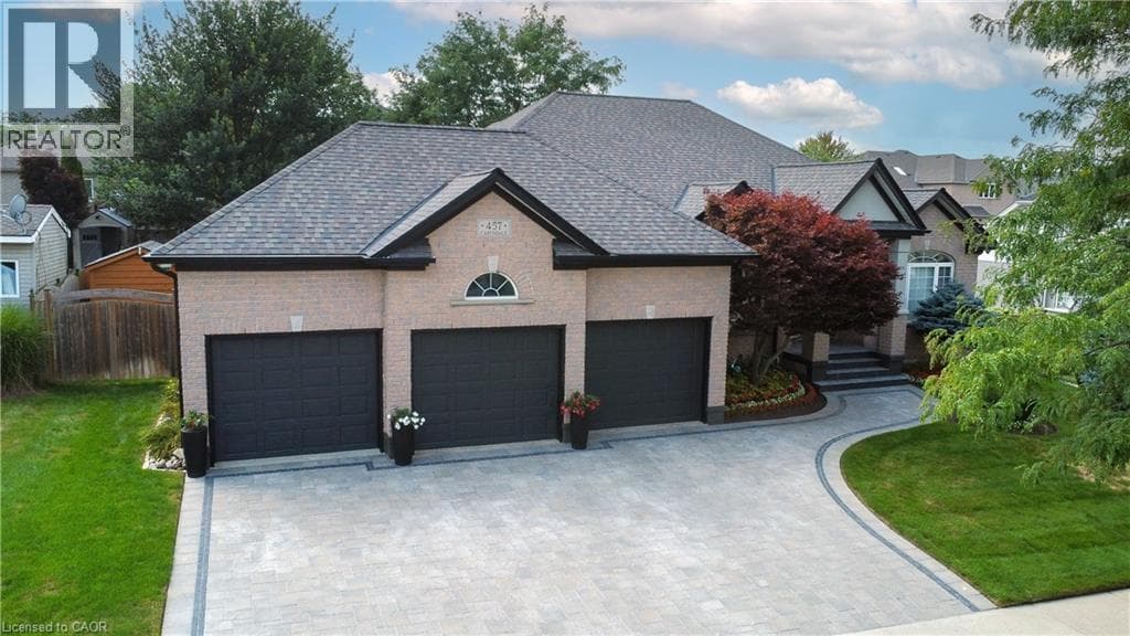 Detached for sale at 457 CARYNDALE Drive, Brigadoon, Kitchener, Ontario, photo 3