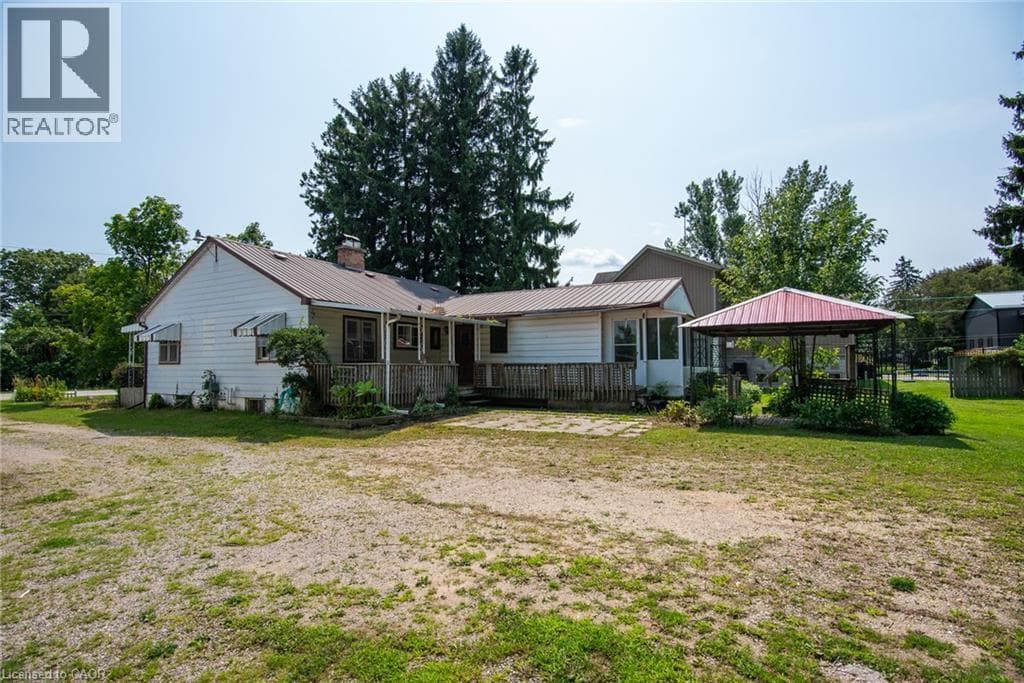 Detached for sale at 1310 SNYDER'S Road E, Baden, Wilmot, Ontario, photo 3