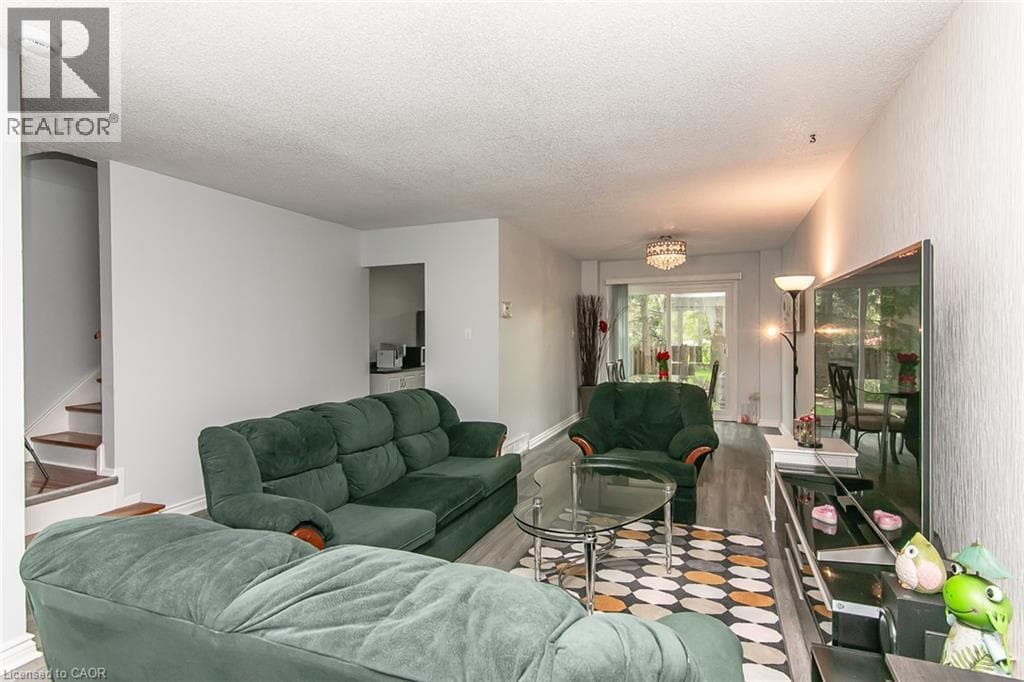 Townhouse for sale at 513 WEBER ST N Unit# C, Sugarbush North, Waterloo, Ontario, photo 3