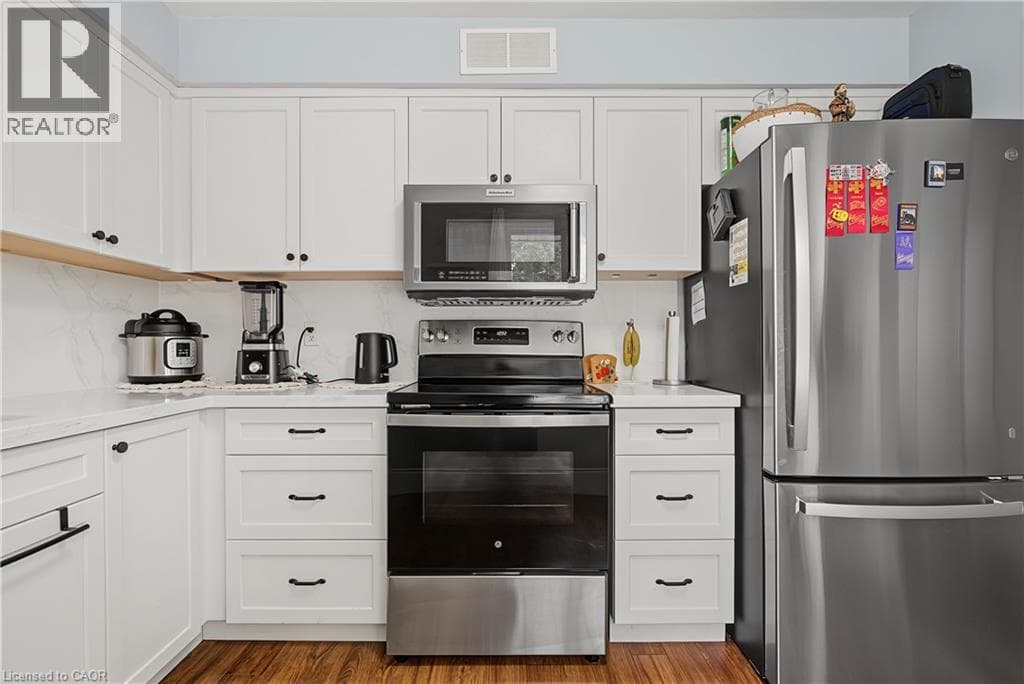 Townhouse for sale at 15 GREEN VALLEY Drive Unit# 1, Pioneer Park, Kitchener, Ontario, photo 9