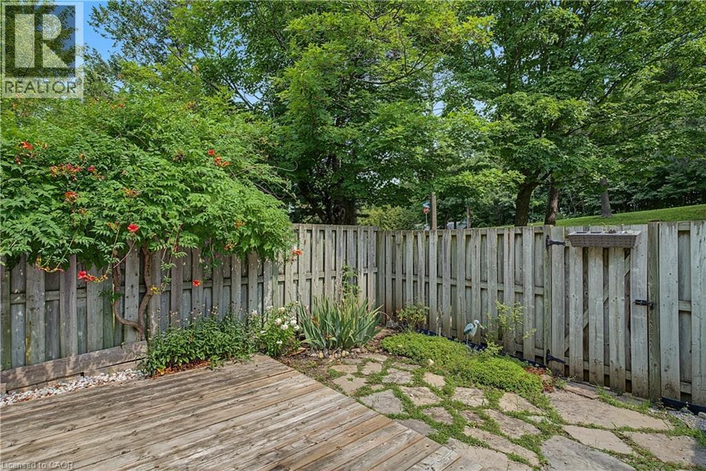 Townhouse for sale at 15 GREEN VALLEY Drive Unit# 1, Pioneer Park, Kitchener, Ontario, photo 45