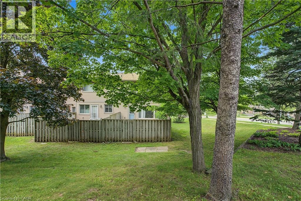 Townhouse for sale at 15 GREEN VALLEY Drive Unit# 1, Pioneer Park, Kitchener, Ontario, photo 43