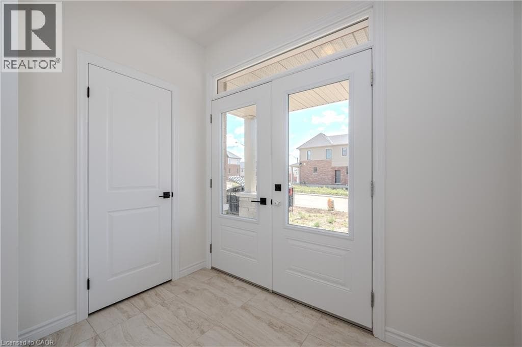 Townhouse for sale at 350 ROBERT WOOLNER Street, Ayr, North Dumfries, Ontario, photo 3