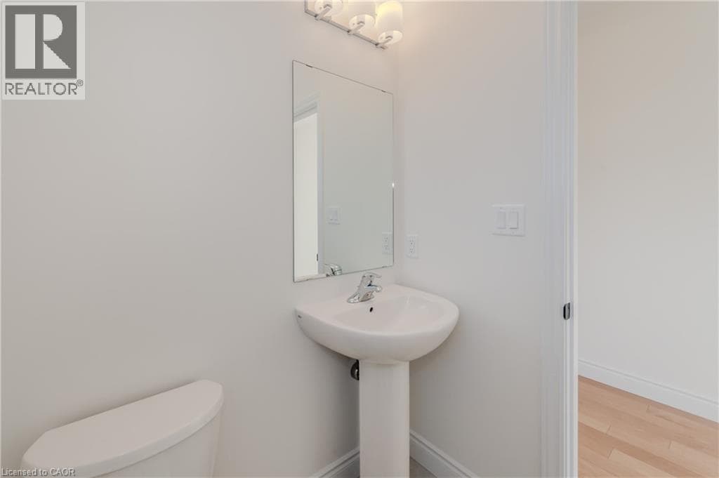 Townhouse for sale at 406 ROBERT WOOLNER Street, Ayr, North Dumfries, Ontario, photo 4