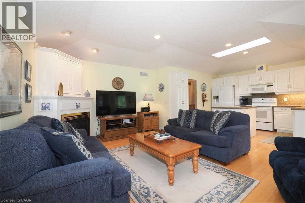 Detached for sale at 137 FOXBORO Drive, Wilmot, Ontario, photo 11