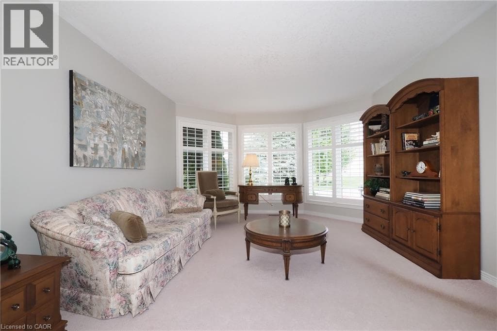 Detached for sale at 137 FOXBORO Drive, Wilmot, Ontario, photo 6