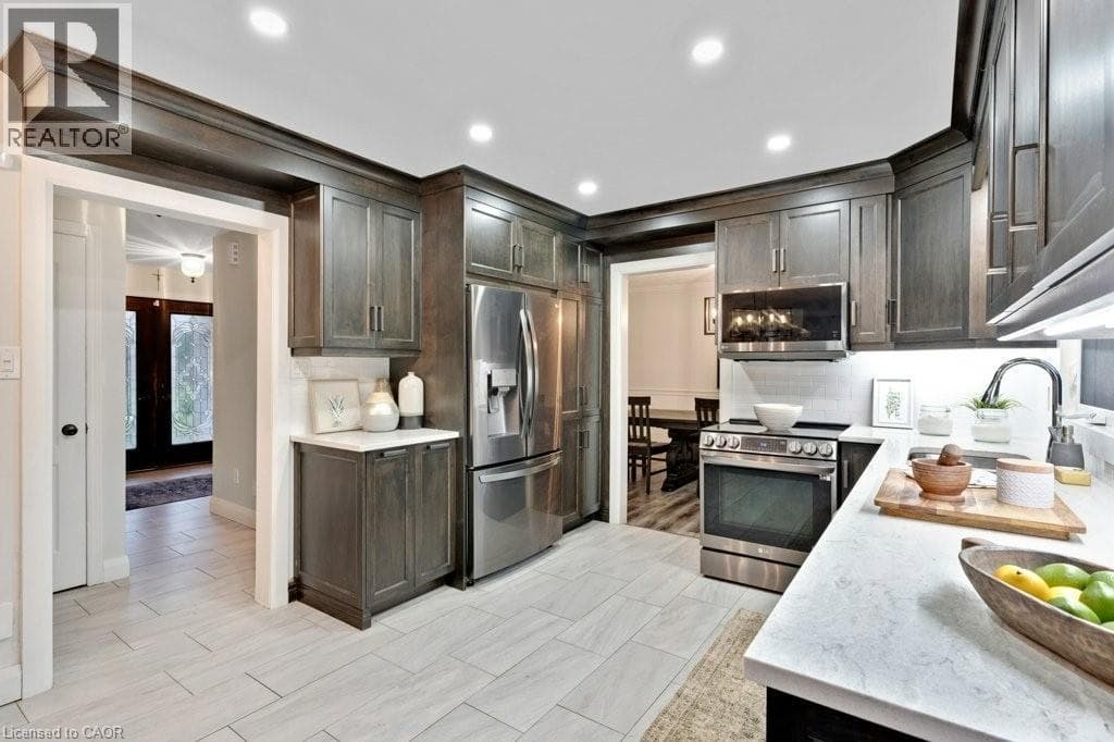 Detached for sale at 19 KENLEY Lane, Victoria Highlands, Cambridge, Ontario, photo 13