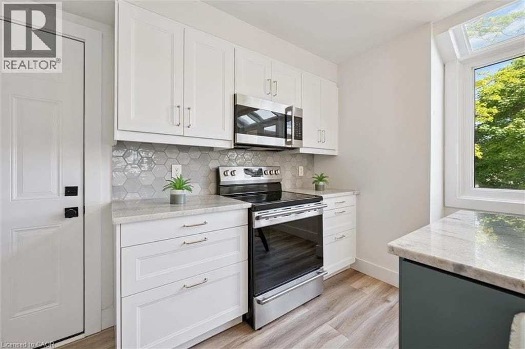 Detached for sale at 52 STIRLING MACGREGOR Drive, St Andrews Hills, Cambridge, Ontario, photo 10
