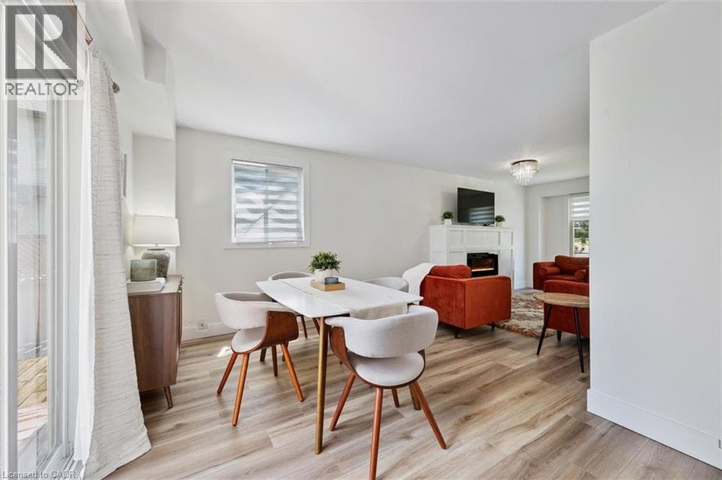 Detached for sale at 52 STIRLING MACGREGOR Drive, St Andrews Hills, Cambridge, Ontario, photo 13