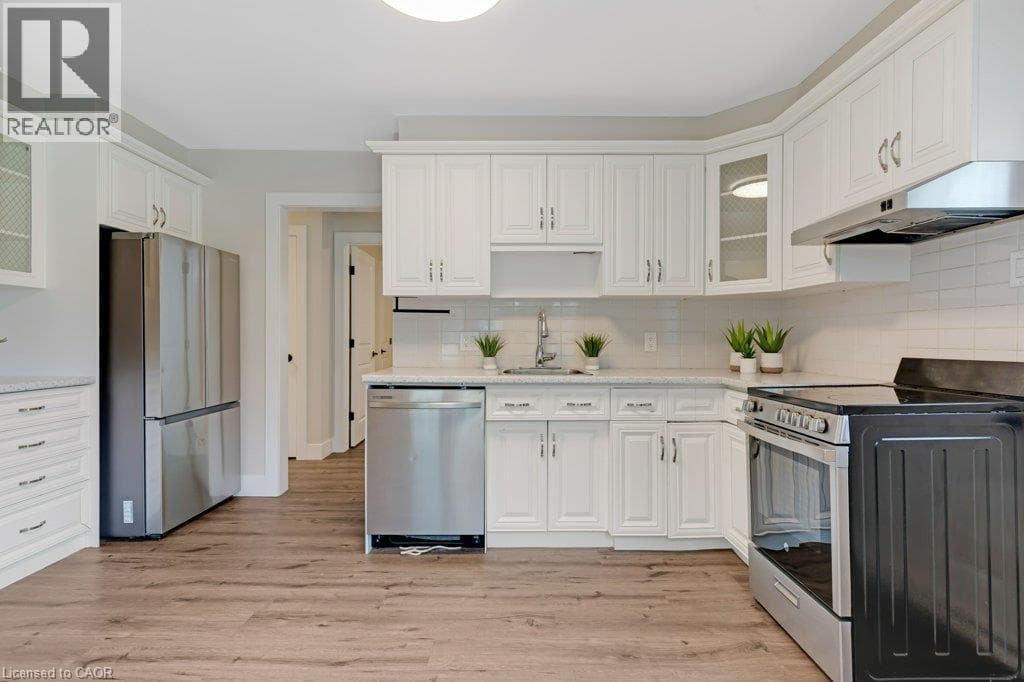 Detached for sale at 290 MELROSE Avenue, Auditorium, Kitchener, Ontario, photo 7