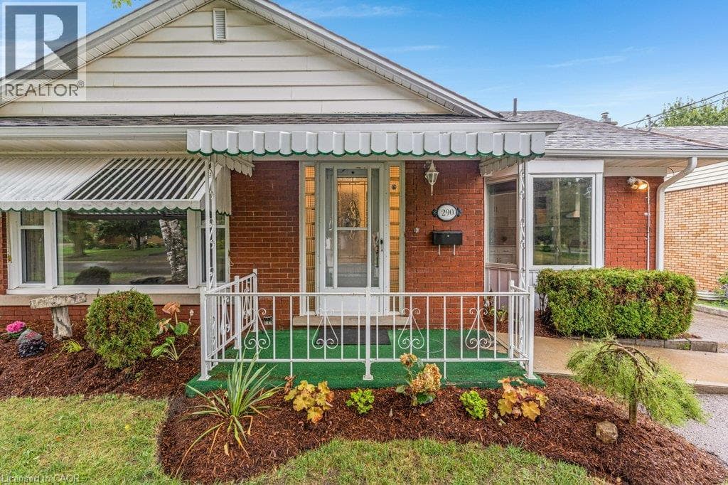 Detached for sale at 290 MELROSE Avenue, Auditorium, Kitchener, Ontario, photo 2
