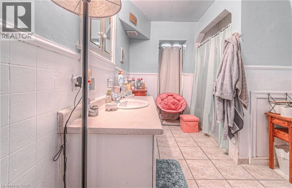Multi-family for sale at 156 GRAND Avenue S, St Andrews Hills, Cambridge, Ontario, photo 19