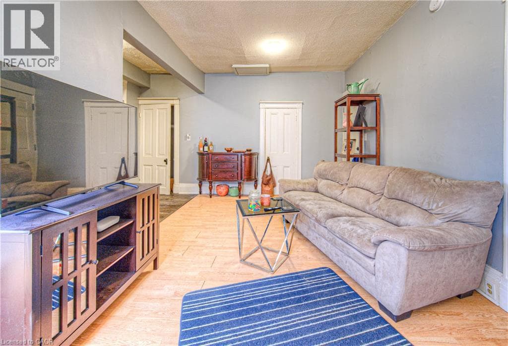 Multi-family for sale at 40 JOHN Street, St Andrews Hills, Cambridge, Ontario, photo 16