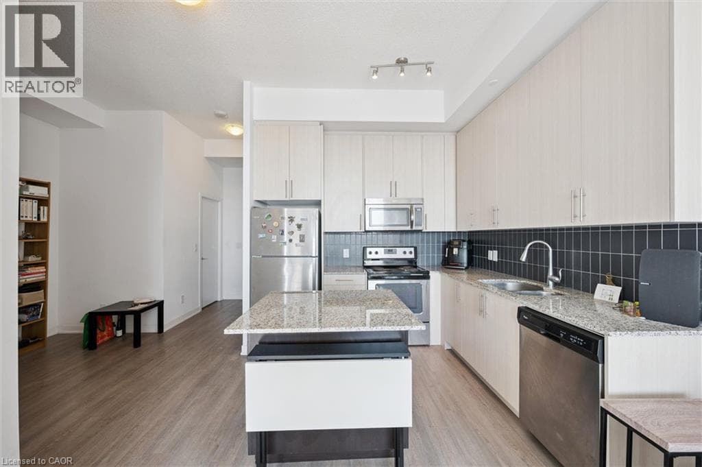 Apartment for sale at 85 DUKE Street Unit# 1707, Downtown Kitchener, Kitchener, Ontario, photo 5