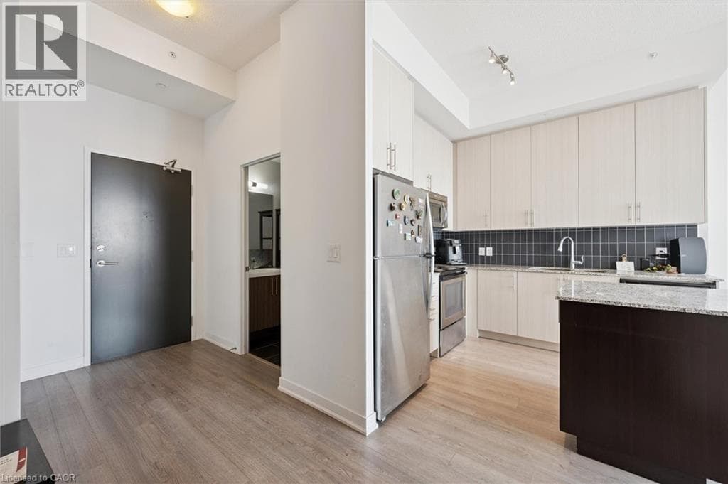Apartment for sale at 85 DUKE Street Unit# 1707, Downtown Kitchener, Kitchener, Ontario, photo 3