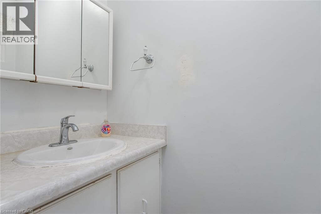 Townhouse for sale at 304 BLUEVALE Street N Unit# C, Lincoln Heights, Waterloo, Ontario, photo 18