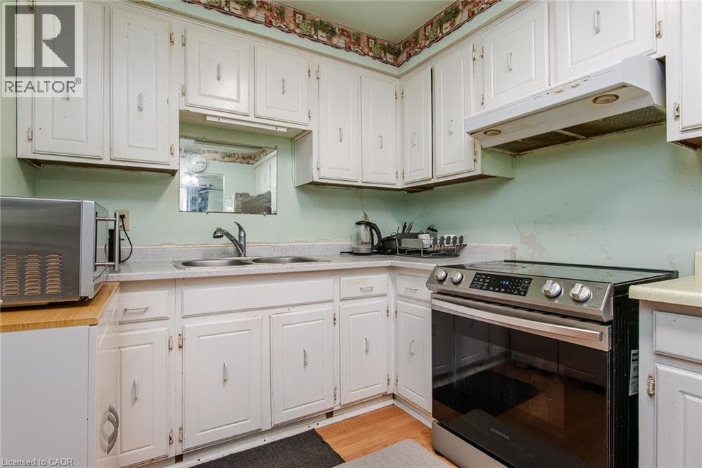 Townhouse for sale at 304 BLUEVALE Street N Unit# C, Lincoln Heights, Waterloo, Ontario, photo 15