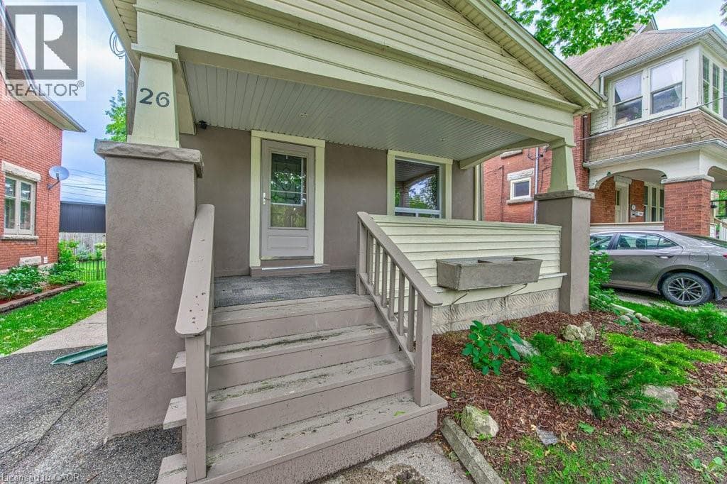 Detached for sale at 26 ST. LEGER Street, Civic Centre, Kitchener, Ontario, photo 4