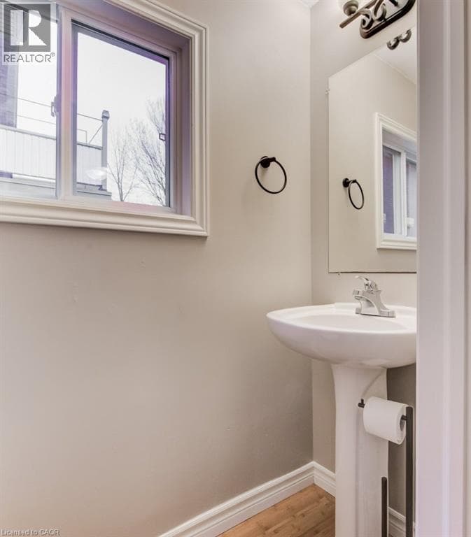 Detached for sale at 26 ST. LEGER Street, Civic Centre, Kitchener, Ontario, photo 17