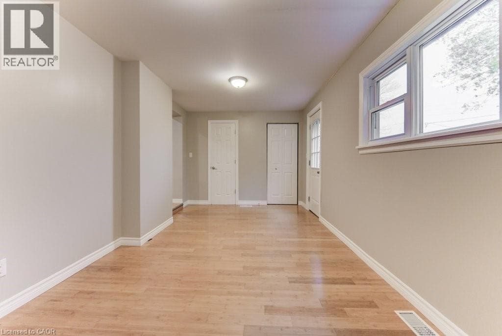 Detached for sale at 26 ST. LEGER Street, Civic Centre, Kitchener, Ontario, photo 14
