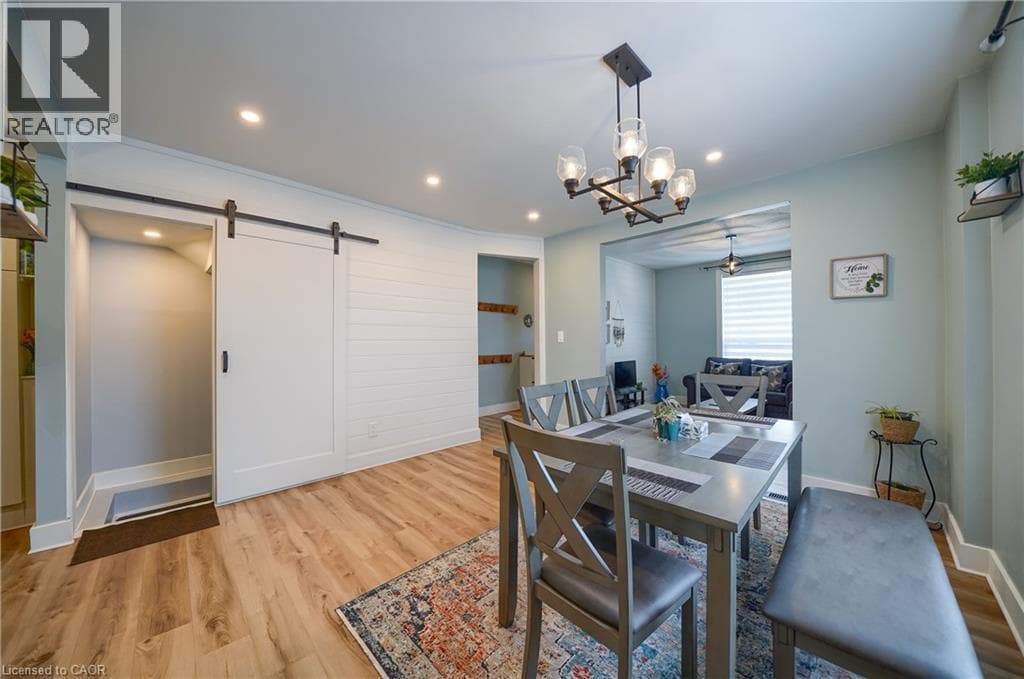 Semi-detached for sale at 36 KERR Street, Riverview, Cambridge, Ontario, photo 4