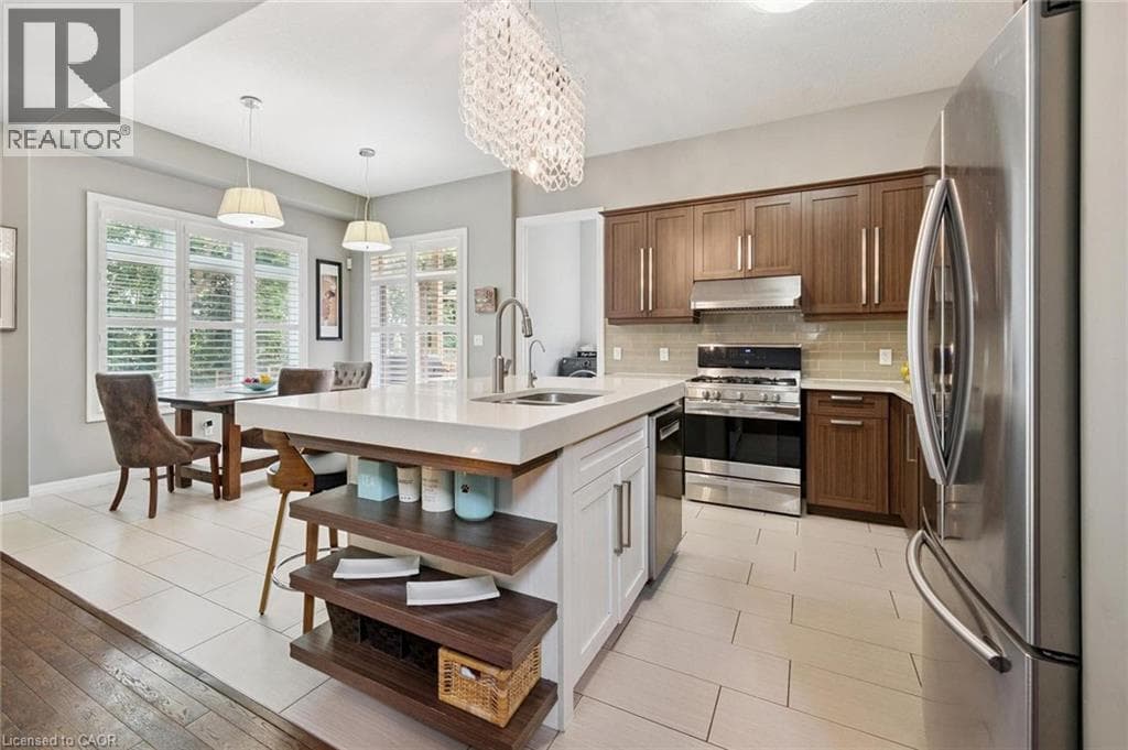 Detached for sale at 196 MAPLE BUSH Drive, Eastview, Cambridge, Ontario, photo 5