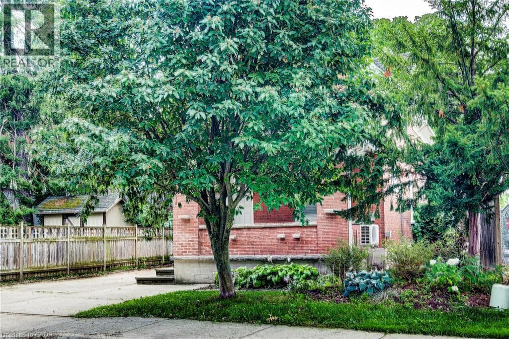 Detached for sale at 81 WILLOW Street, Mary Allen, Waterloo, Ontario, photo 5