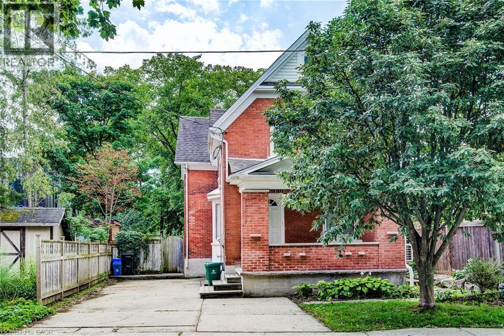 Detached for sale at 81 WILLOW Street, Mary Allen, Waterloo, Ontario, photo 2