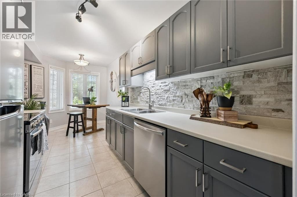 Townhouse for sale at 199 SAGINAW Parkway Unit# 15, Shades Mills, Cambridge, Ontario, photo 16