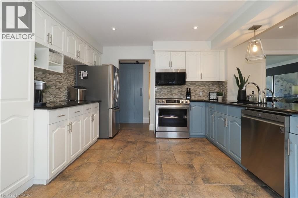 Detached for sale at 76 FLAXMILL Drive, Conestogo, Woolwich, Ontario, photo 14