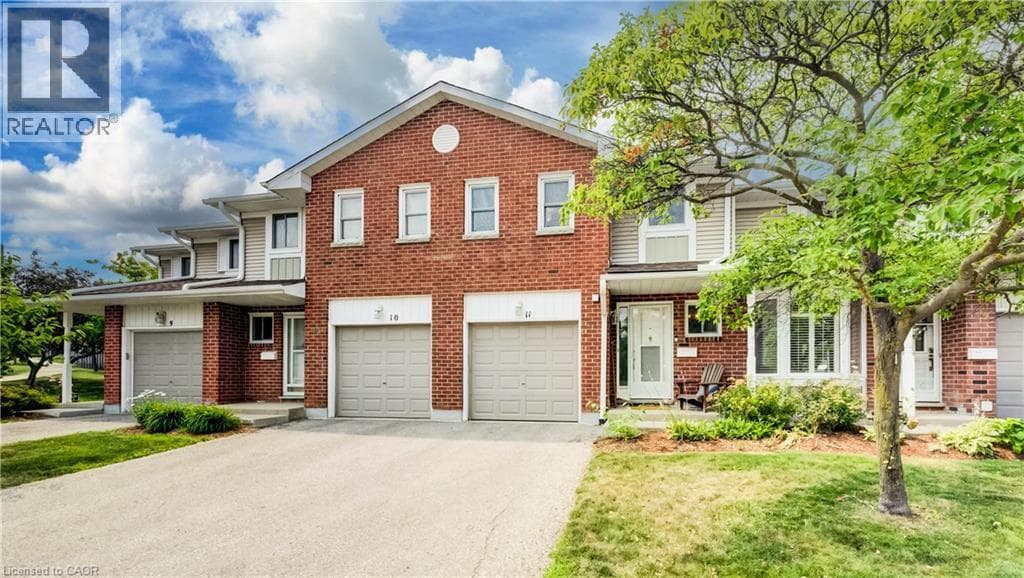 Townhouse for sale at 210 HIGHLAND Crescent Unit# 11, Victoria Hills, Kitchener, Ontario, photo 3