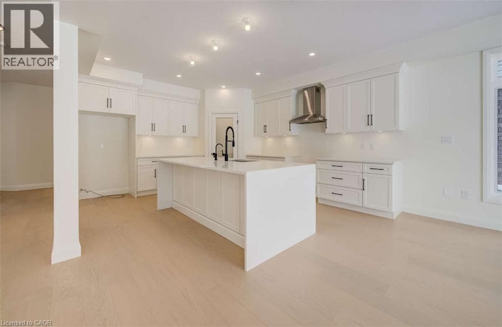 Detached for sale at 67 CROSSWINDS Drive, Grand River South, Kitchener, Ontario, photo 5